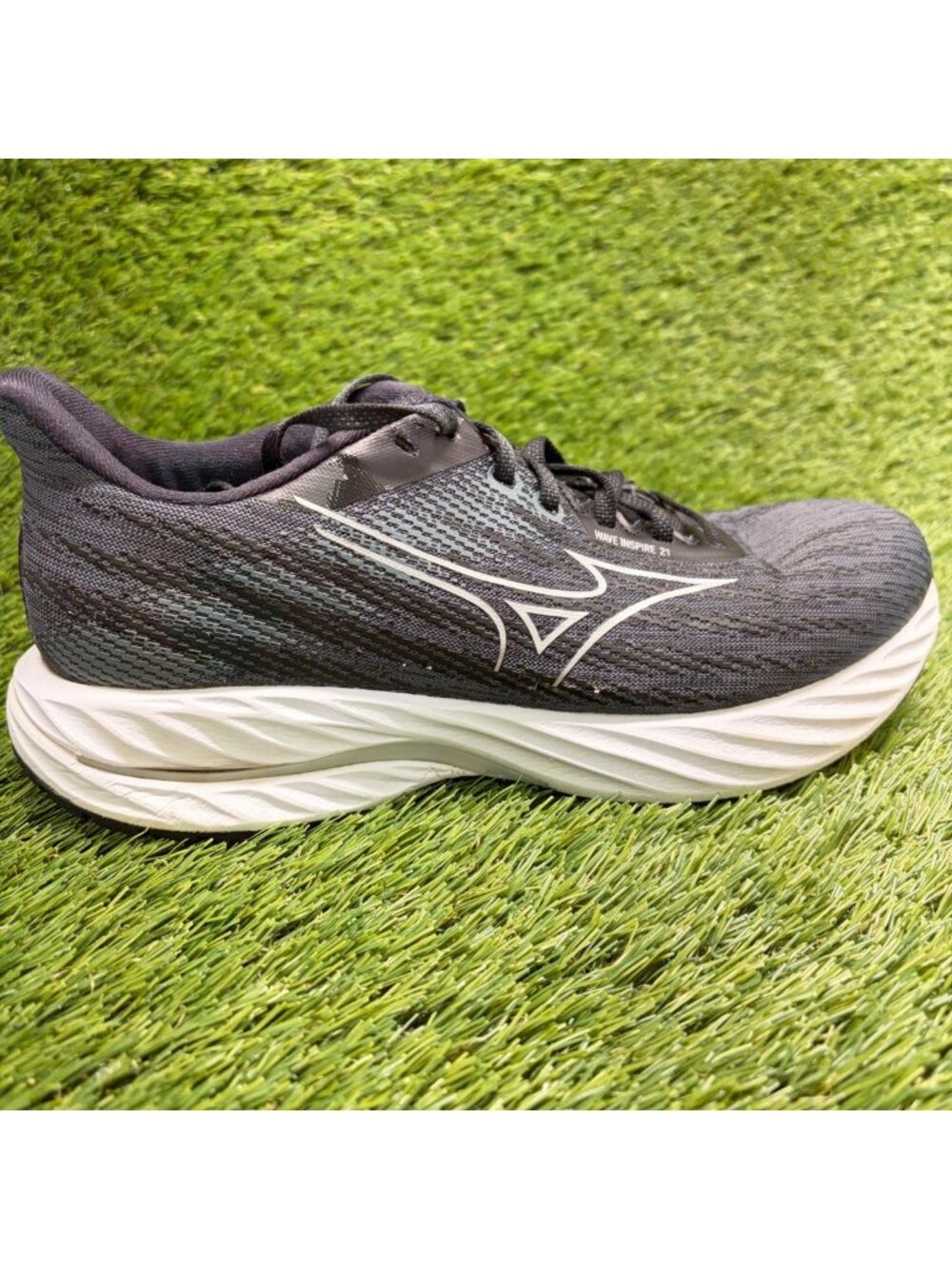 Mizuno Wave Inspire 21 Womens Size 9D Black Athletic Running Shoes Sneakers